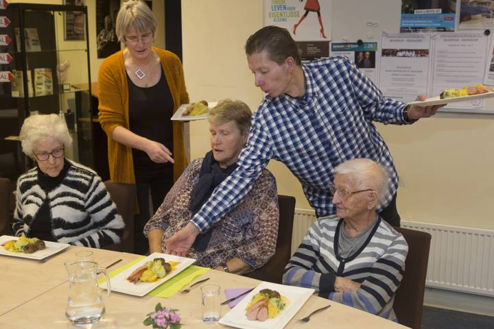 Als een prins aan tafel in Beverwijk